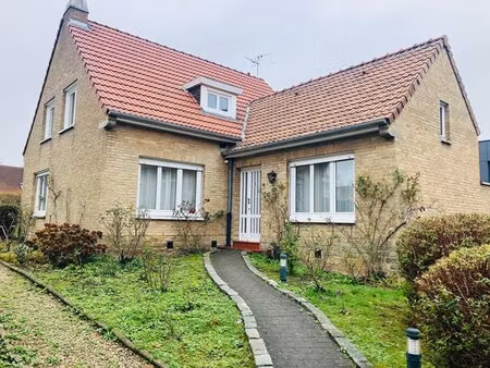 à louer maison 121 m² – 1 840 € |croix