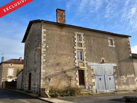 maison de bourg à champniers (vienne)