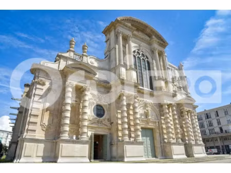 local professionnel a louer