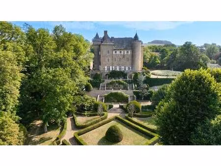 château à vendre à rodez : 2 800 000 € | 2400m²