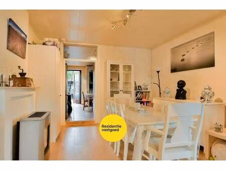 gezellige hoekwoning met stadstuin op topligging te sint-andries