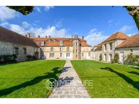 manoir à vendre à la chapelle-moutils : 810 000 € | 519m²