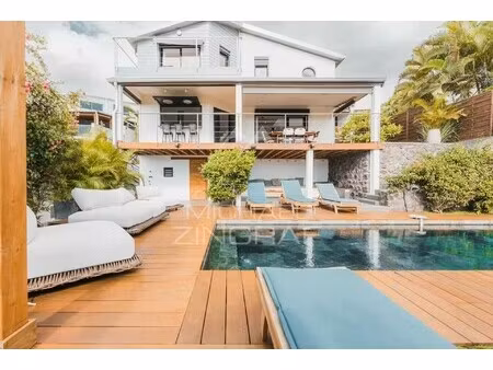 villa de luxe avec vue sur mer à vendre à saint-leu : 1 170 000 € | 155m²