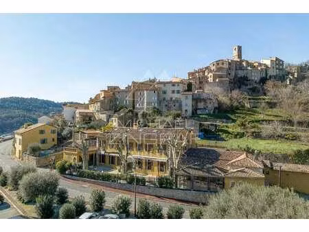 villa de luxe à vendre au bar-sur-loup : 1 950 000 € | 1070m²