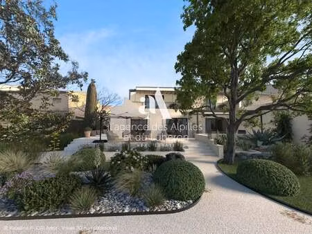 maison de luxe à vendre à aureille : 1 180 000 € | 450m²