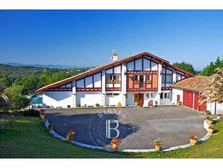 maison de luxe à vendre à mouguerre : 1 530 000 € | 375m²