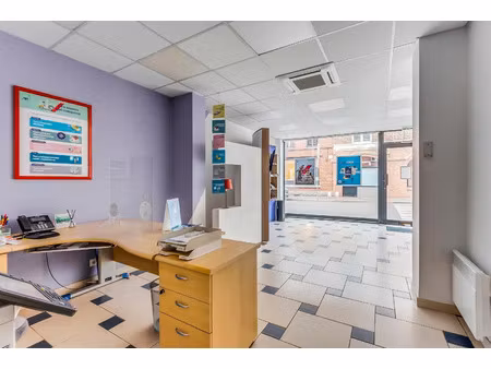 immeuble à vendre 158 m² - comines (59) - 260 000€