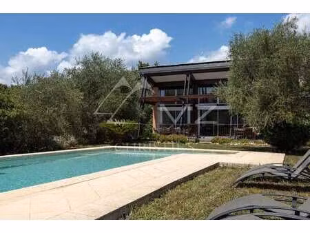 villa de luxe à vendre à saint-cézaire-sur-siagne : 925 000 € | 146m²