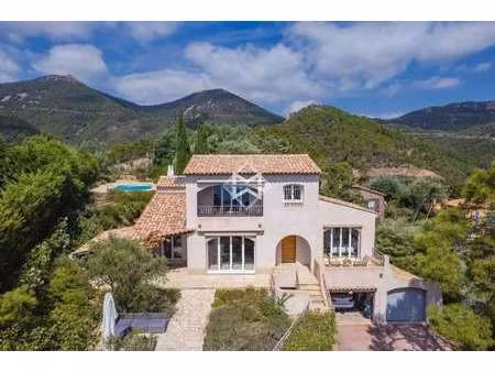 villa de luxe à vendre à théoule-sur-mer : 1 699 000 € | 107m²