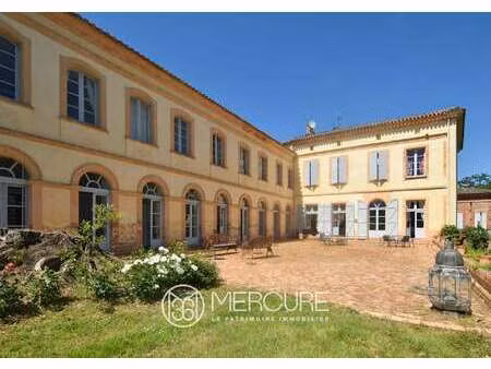 château à vendre à verdun-sur-garonne : 990 000€ | 989m²
