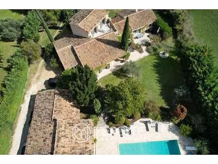 maison de luxe à vendre à maubec : 1 436 000 € | 300m²