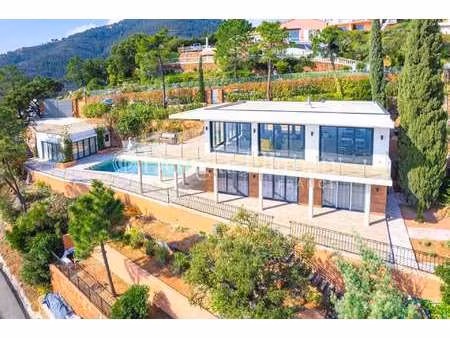 villa de luxe avec vue sur mer à vendre à théoule-sur-mer : 2 940 000 € | 215m²