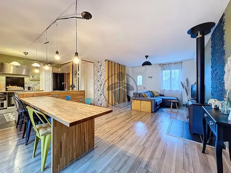 vente maison 5 pièces 90 m² à essigny-le-grand (02690)  201 000 €