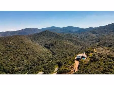 villa de luxe à vendre à pietrosella : 1 690 000 € | 184m²