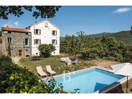 maison de luxe à vendre à saint-florent : 1 350 000 € | 305m²