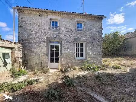charentaise de 3 pièces principales