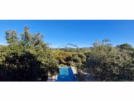 villa de luxe de 5 pièces en location grambois  provence-alpes-côte d'azur