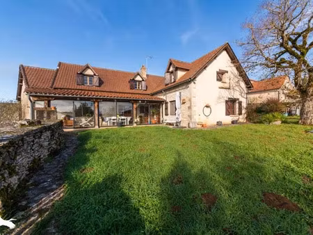 vente maison 5 pièces 190 m² à lugagnac (46260)  292 050 €