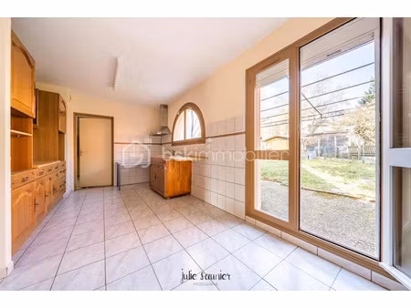 vente maison 5 pièces 108 m² à metz (57000)  305 000 €