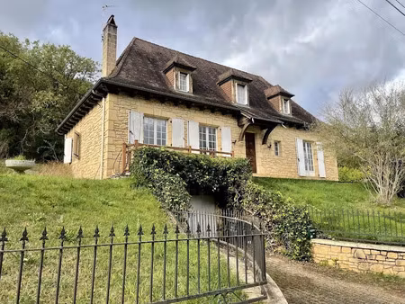 vente maison 5 pièces 120 m² à montignac (24290)  270 000 €