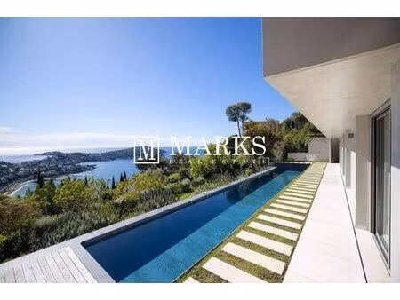 villa de 9 pièces de luxe en location villefranche-sur-mer  france