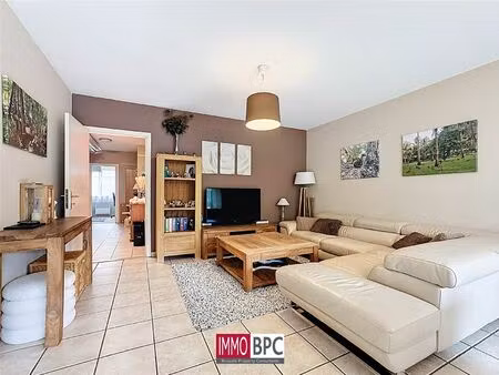 appartement te koop in sint-jans-molenbeek met 3 slaapkamers