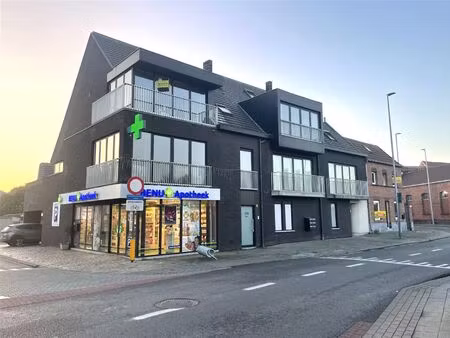 ruim duplex-appartement te huur te baasrode aan het water