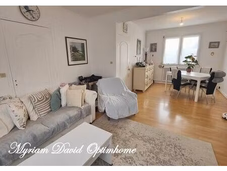 vente maison 4 pièces 85 m² carhaix-plouguer (29270)