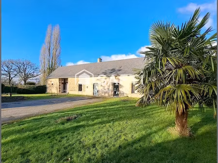 vente maison 6 pièces 190 m² à saint-ouën-des-toits (53410)  383 500 €