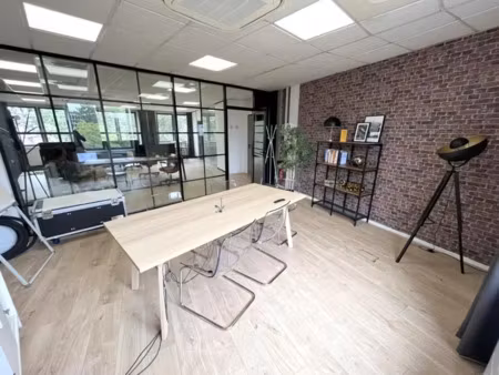 a louer - bureaux - quartier sous-préfecture