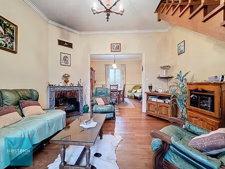 maison à vendre à chisseaux - 5 pièces avec jardin