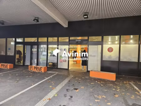 local commercial - centre ville mâcon - mandat 9462