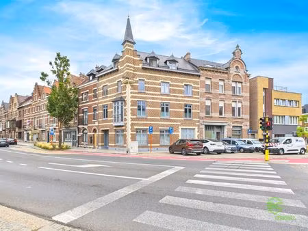 commercieel te koop in sint-truiden met 8 slaapkamers