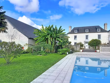 vente maison 7 pièces 266m2 nay 64800 - 549000 € - surface privée