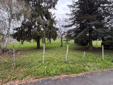 vente terrain 679m2 gan 64290 - 60000 € - surface privée