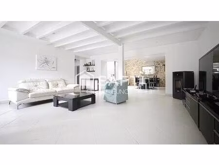 vente maison 6 pièces 186 m² cavignac (33620)