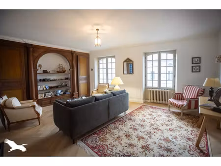 vente appartement 4 pièces 82 m² figeac (46100)