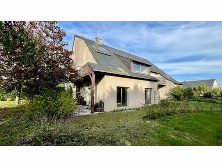 vente maison 11 pièces 329 m² loireauxence (44370)