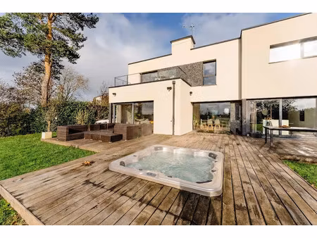 vente maison 5 pièces 184 m² à attiches (59551)  679 500 €