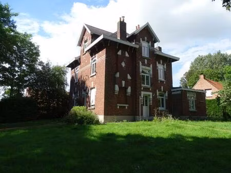 location maison 6 pièces 155 m² à englos (59320)