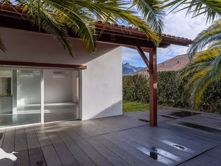 vente maison 5 pièces 127 m² à urrugne (64122)  565 000 €