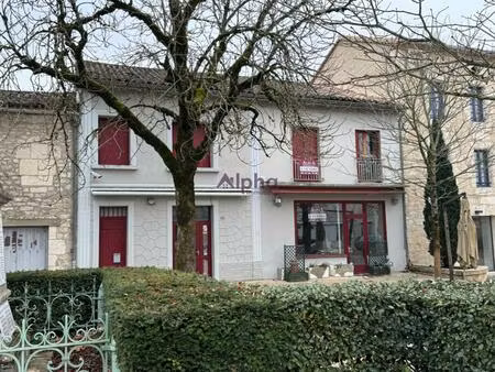 opportunité à saisir immeuble comprenant un local commercial et son appartement t4