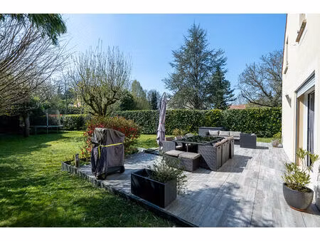 vente maison 6 pièces  128.00m²  seraincourt