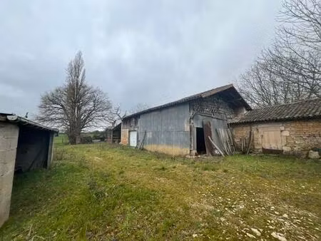 vente maison 1 pièce 209 m² saint-vincent-la-châtre (79500)