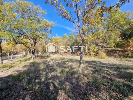 vente terrain 1340 m² à roussillon (84220)  18 000 €