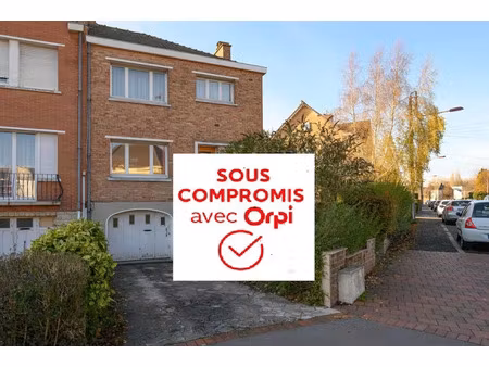 vente maison 4 pièces 108 m² à hazebrouck (59190)  155 900 €