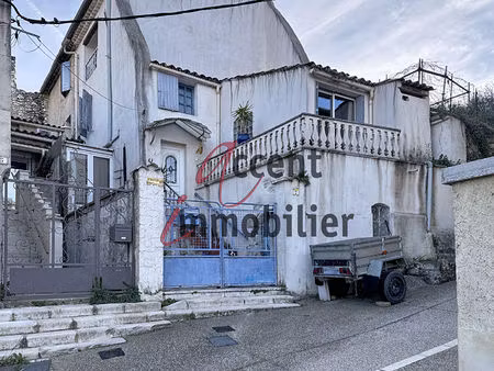 exclusivité - charmante maison de village 104 m² .