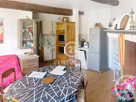 location meublée appartement 3 pièces 55.46 m² à elne (66200)  630 €