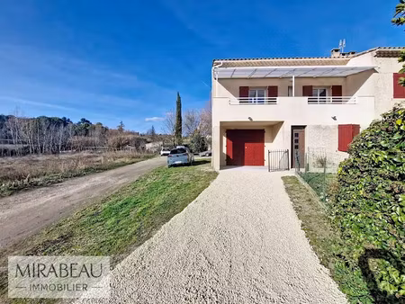 location villa 6 pièces 102.76 m² à la tour-d'aigues (84240)  1 230 €