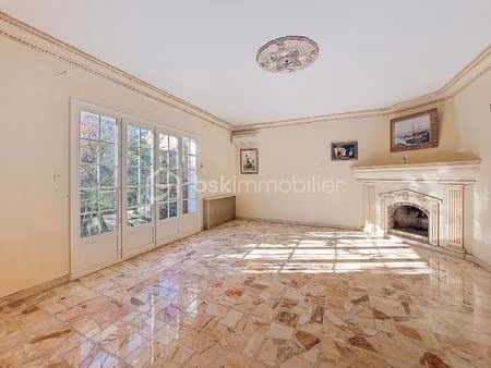 maison de 161 65 m² à six-fours-les-plages